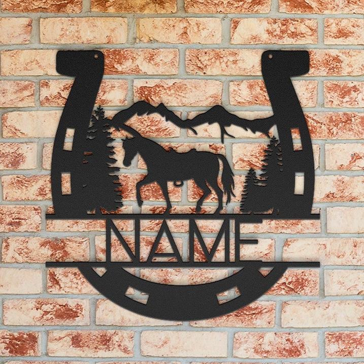 Horseshoe Name Sign