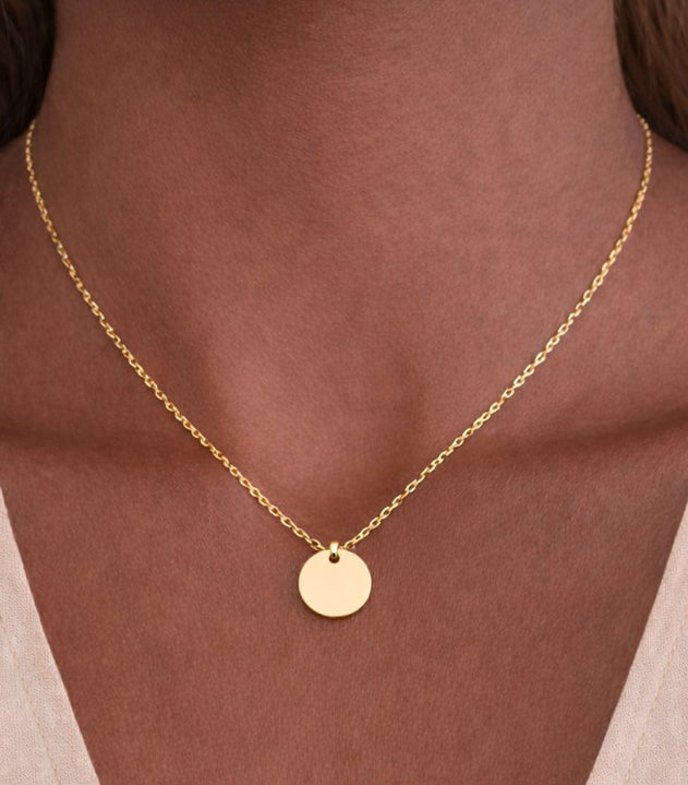 Minimalist Round Pendant Necklace
