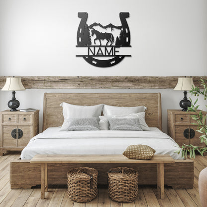 Horseshoe Name Sign